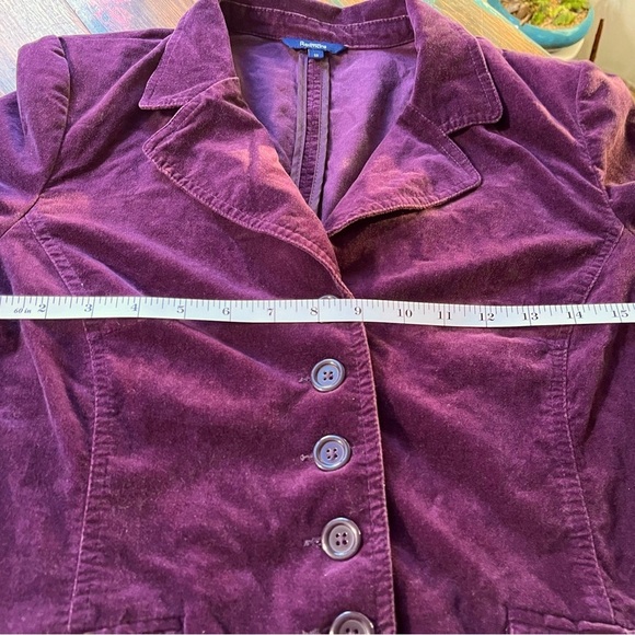 Velvet Plum Blazer - Picture 5 of 9